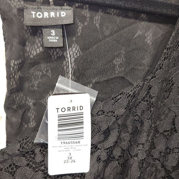 Torrid Plus Peplum Black Lace Puff Long Sleeve Top 3X Elegant Feminine - Picture 3 of 9